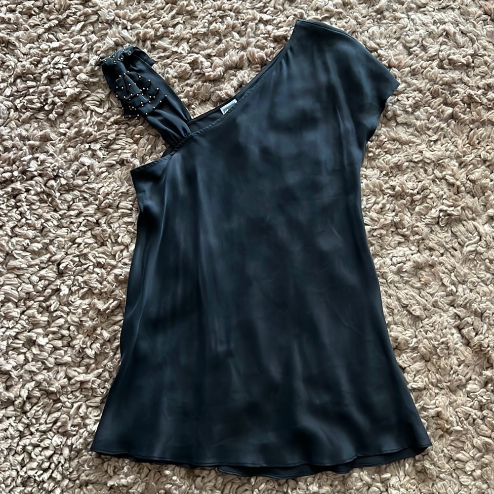 Seventy Two Changes Black Silk Top Size 6
